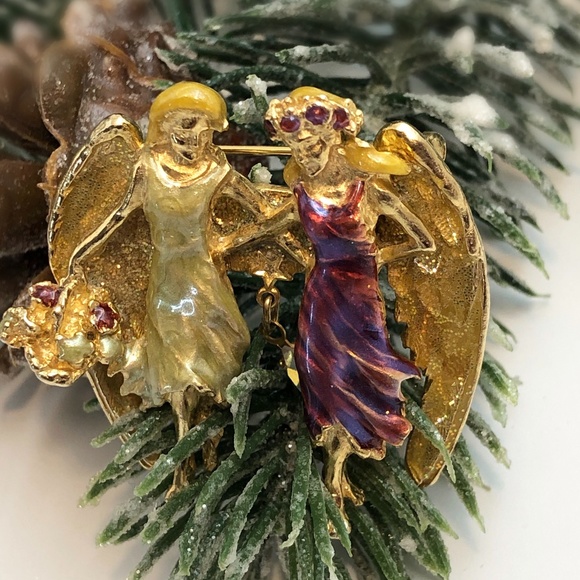 Vintage Kirks Folly Angel Brooch - Picture 2 of 5